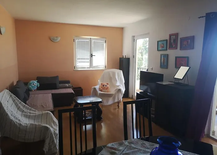 Comfortable In Makarska, 80 M², Sea View And Terrace Appartamento *