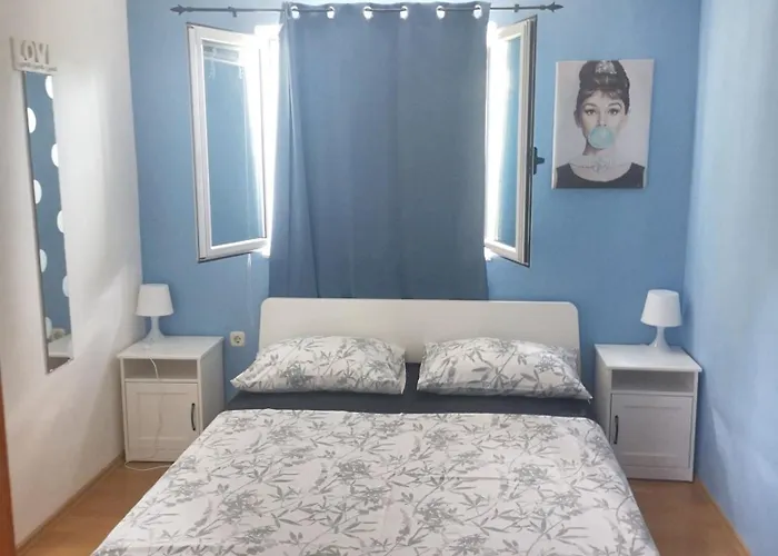 Apartment Refined Sea View Makarska