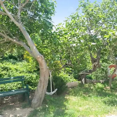 Lägenhet Comfortable In Makarska, 80 M², Sea View And Terrace