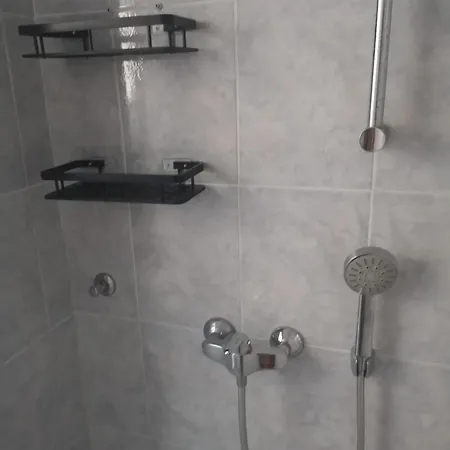 Comfortable In Makarska, 80 M², Sea View And Terrace *