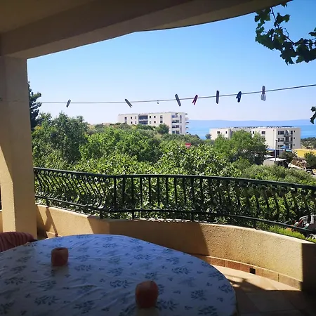 Comfortable In Makarska, 80 M², Sea View And Terrace Lägenhet Makarska